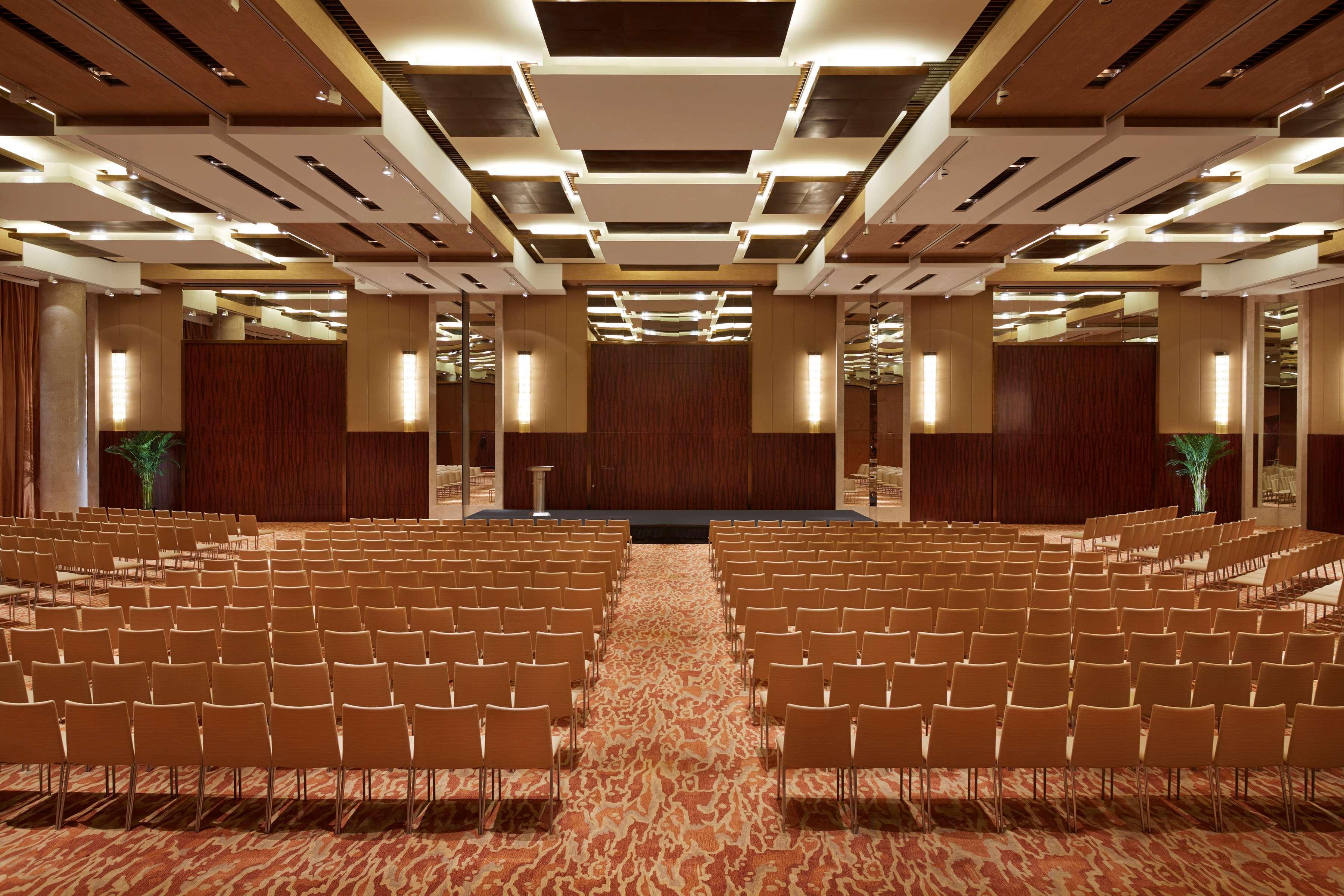 Hyatt Regency Qingdao Hotel Exterior foto